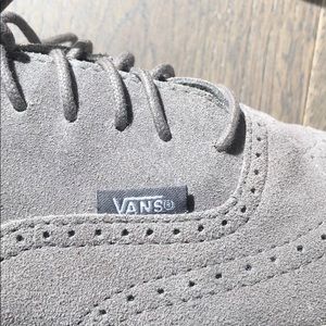 Vans wingtip